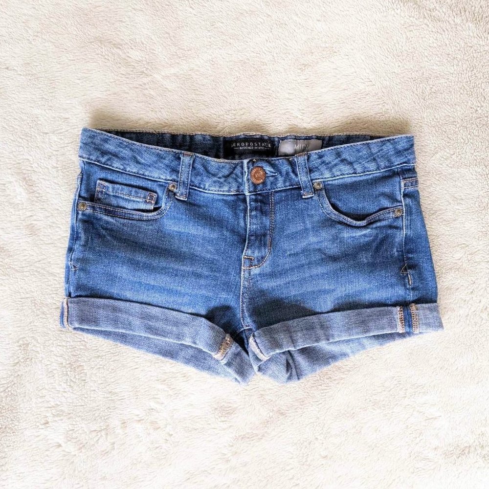 Aeropostale Midi Cuffed Jean shorts.